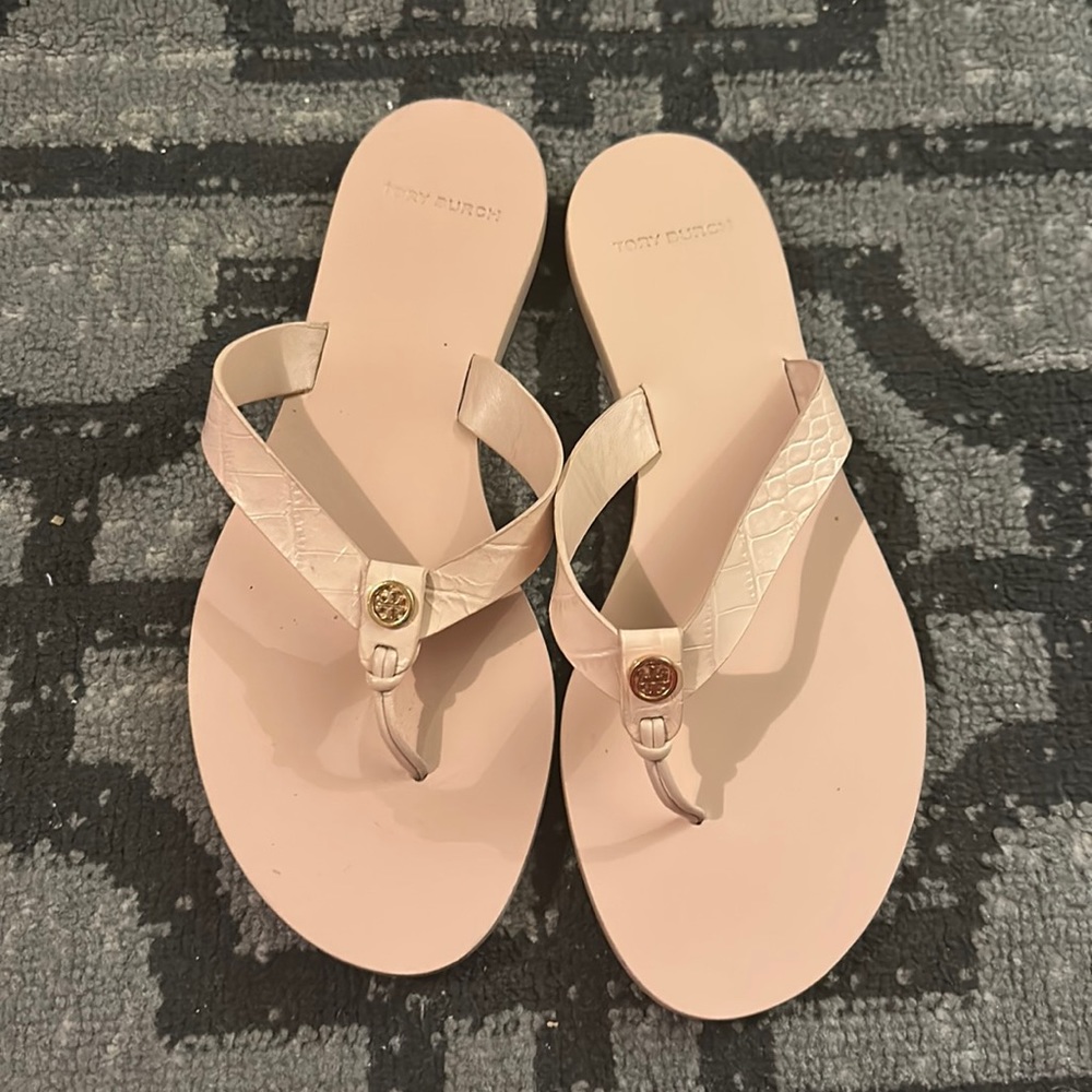 Tory Burch - authentic Sandals